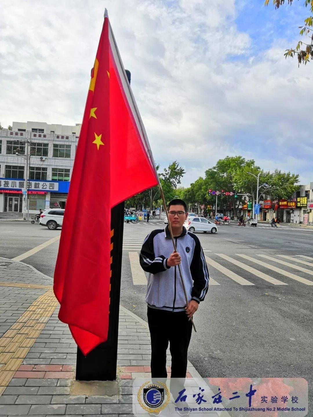 阴天或下雨天需不需要擦防晒隔离霜？游戏画面